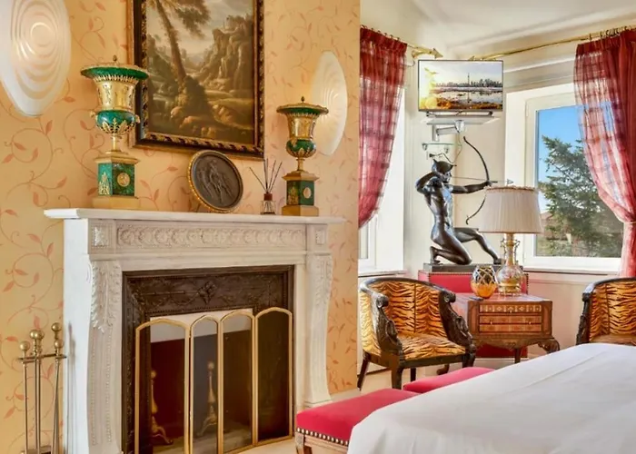 Ito Konukevi La Spezia